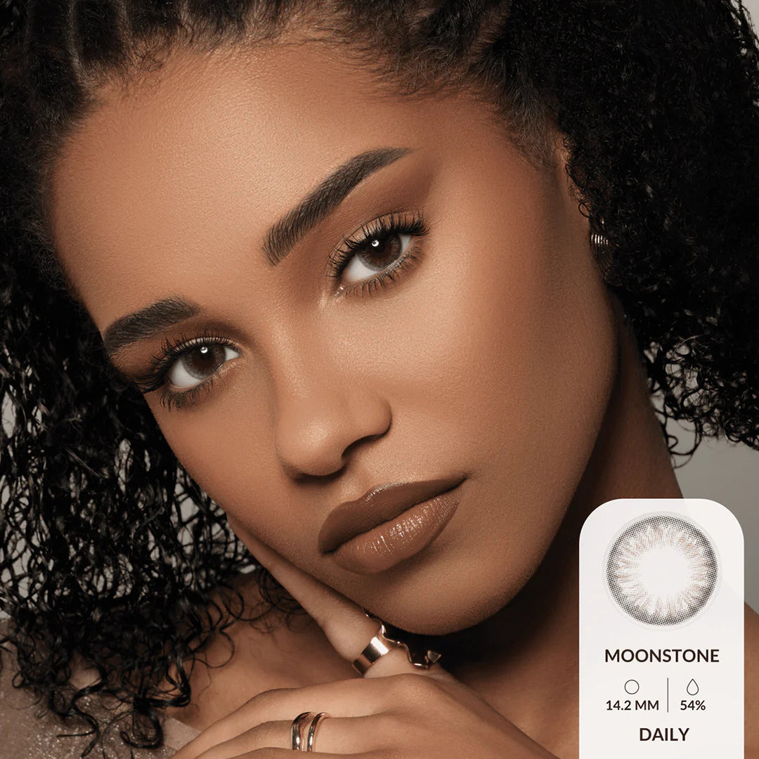 Amara Daily Colored Contact Lenses - Moon Stone