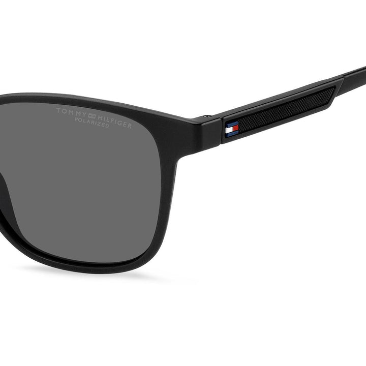 Tommy Hilfiger, Sunglasses, Male, Black, Size: 51 MM Stylish Sunglasses TH 2202/S