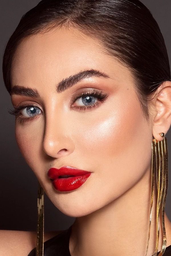 Amara Monthly Colored Contact Lenses - Sky Gray