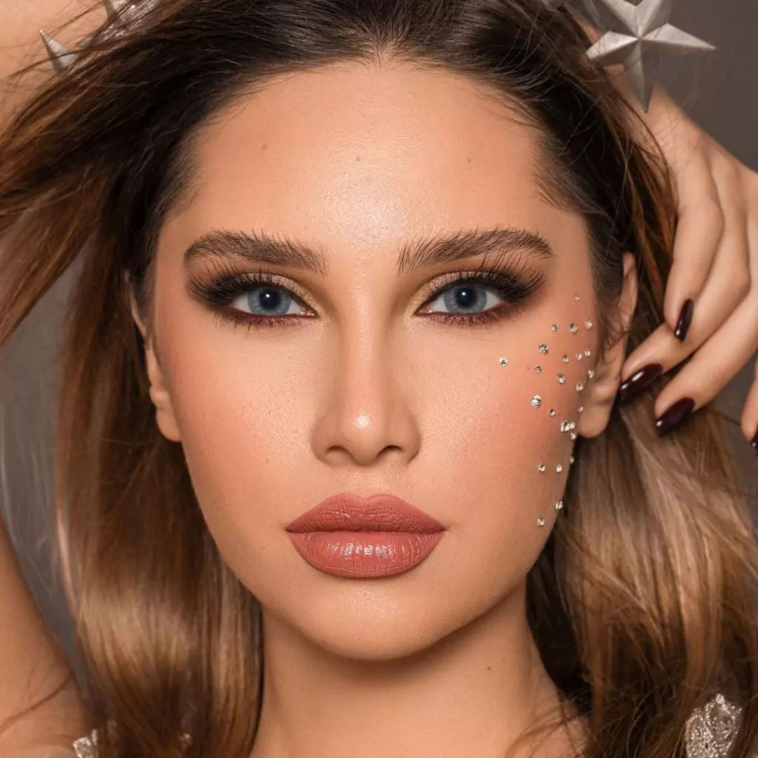 عدسات بيلا اللاصقة الملونة الشهرية - ستارداست