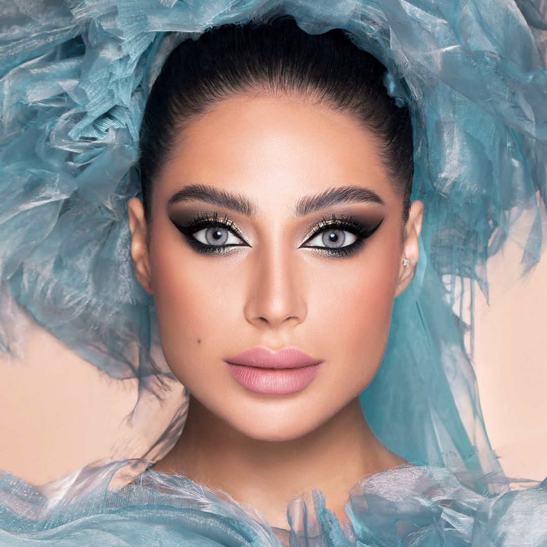 Flora Monthly Colored Contact Lenses - Ice Gray